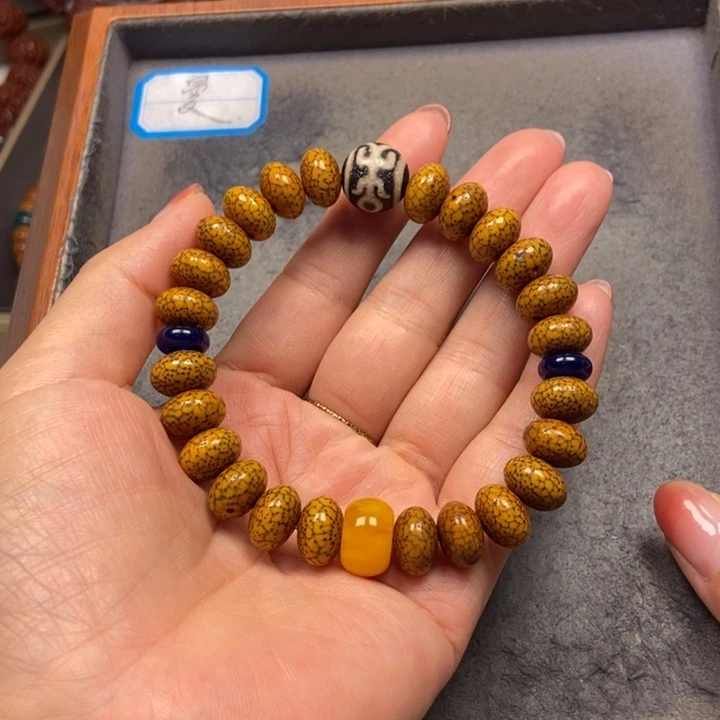 星月菩提吊坠菩提