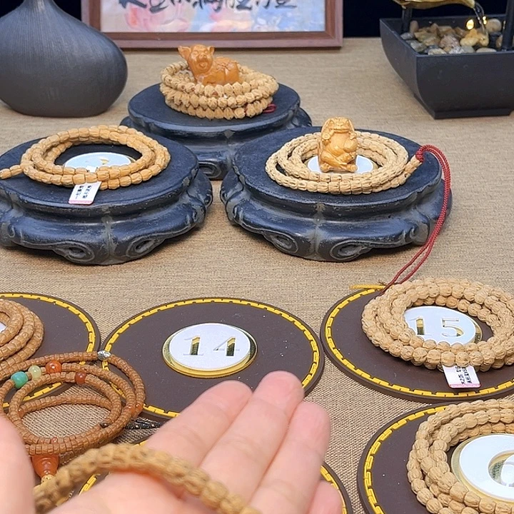 迪***克手串柏香籽/百香籽