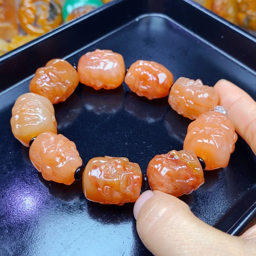 未镶嵌石英质玉（黄龙玉）吊坠(不含链)