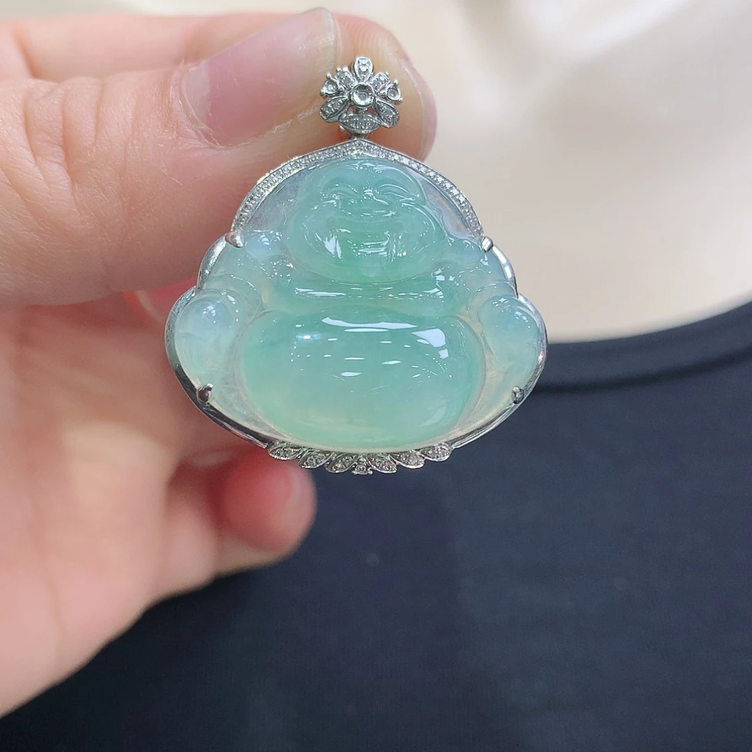 翡翠颈饰18K金镶嵌佛公
