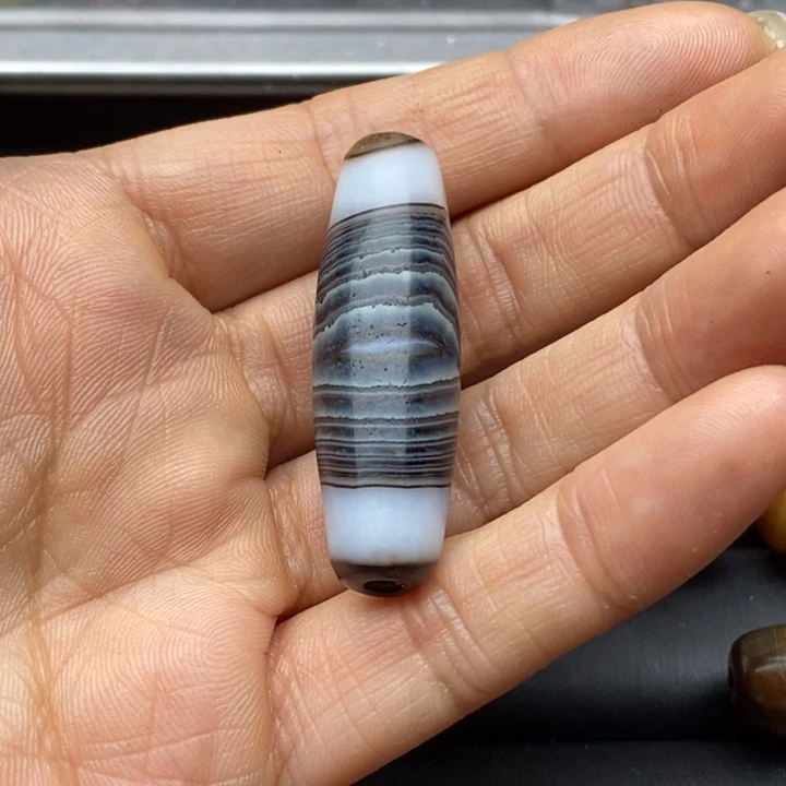 E***Y玛瑙/玉髓合金颈饰