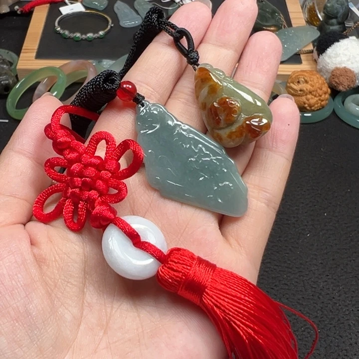 翡翠未镶嵌颈饰天然A货缅甸翡翠