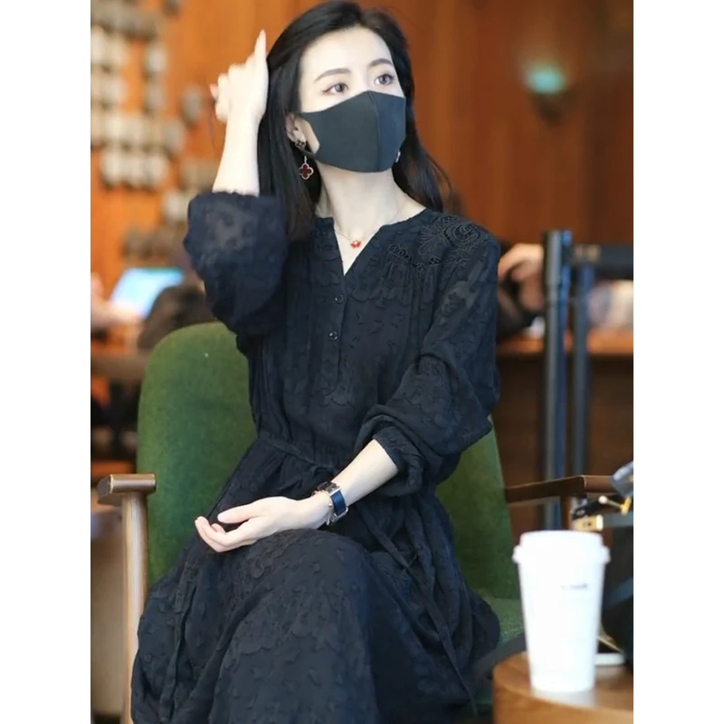 高端气质蕾丝连衣裙女2025春秋季新款欧货大码女装宽松轻奢长裙子