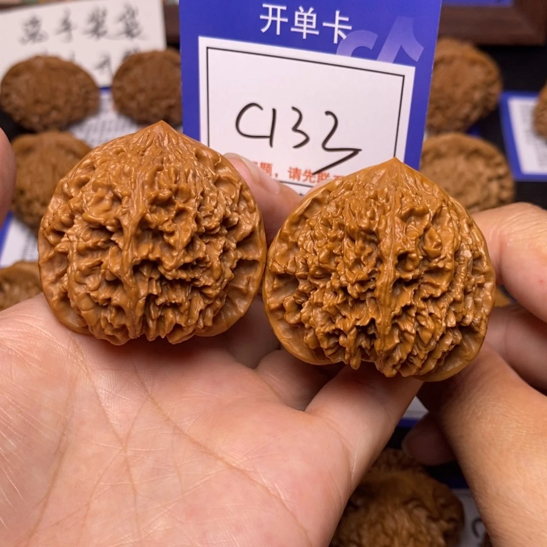 文玩核桃把件43满天星c133