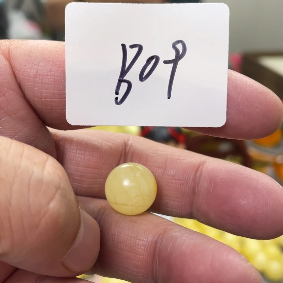 手链琥珀未镶嵌多样性发，发其中一件