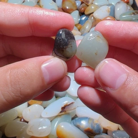 和田玉未镶嵌颈饰2-7