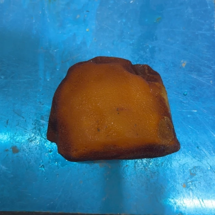 定制琥珀未镶嵌裸石