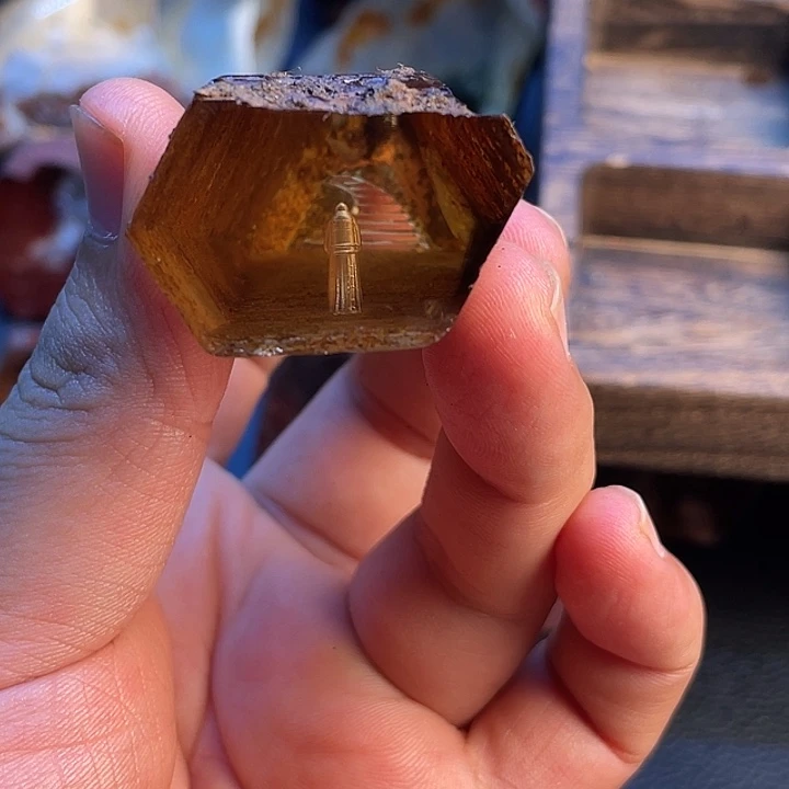未镶嵌珠宝半成品水晶