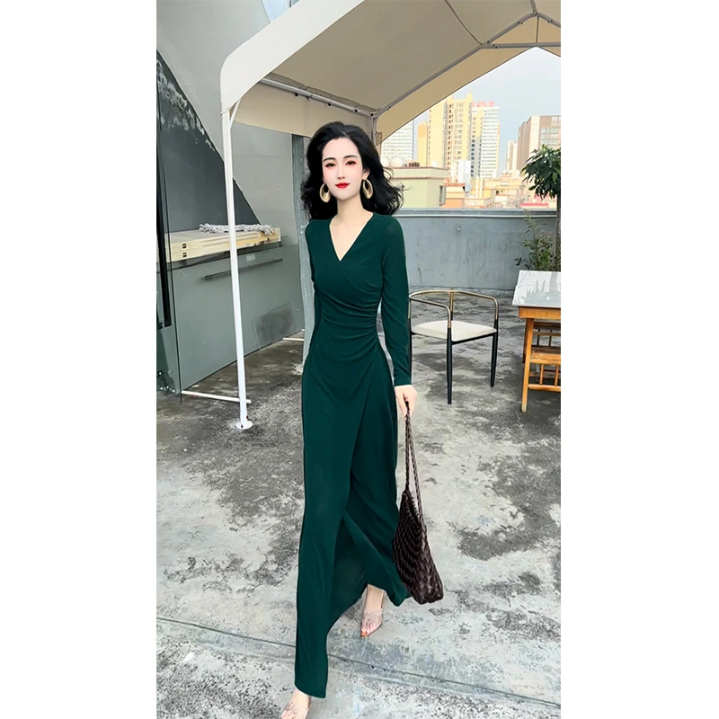 2025秋季新款韩式复古绿V领包臀裙子收腰显瘦时尚气质连衣裙9991
