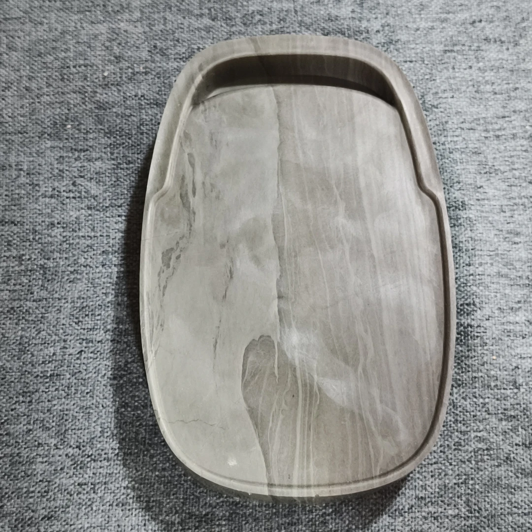 老坑洮砚，喇嘛崖老坑鸊鹈血圆池砚，尺寸15*9.6*2.5厘米