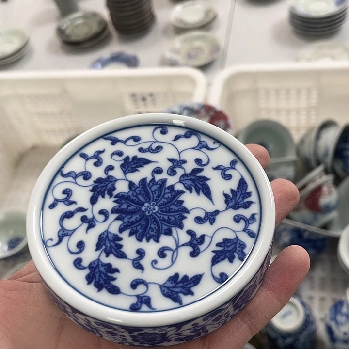 瓷片景德镇青花缠枝莲盖置