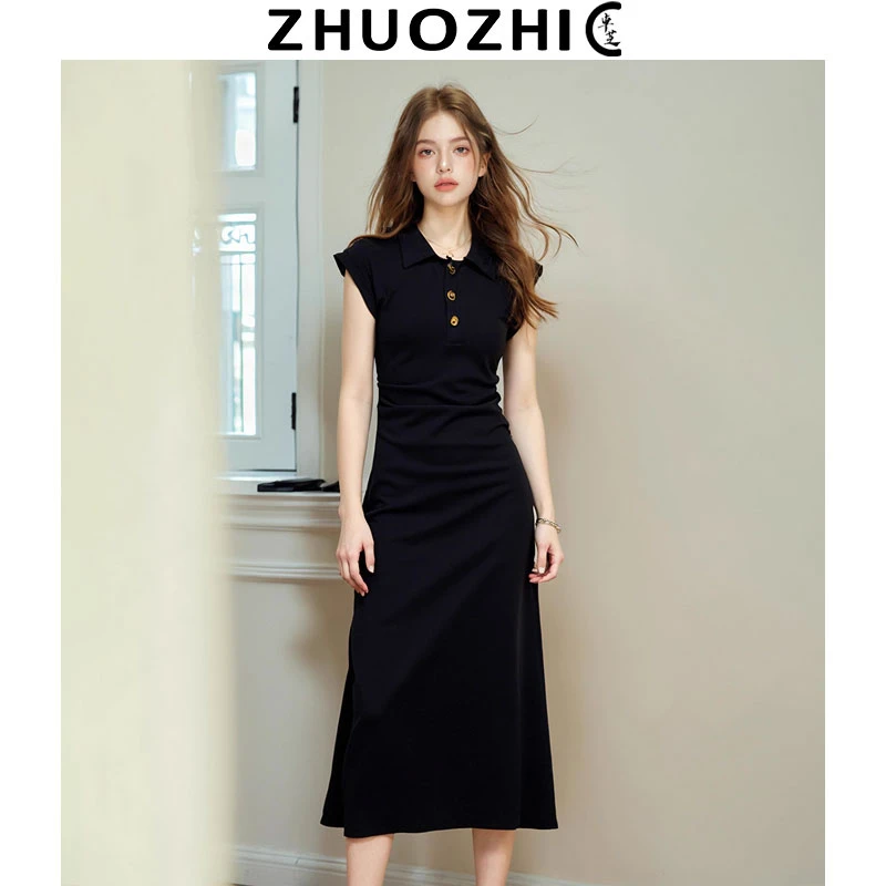[卓芝]法式复古polo领小飞袖黑色连衣裙2025夏季新款收腰显瘦裙子