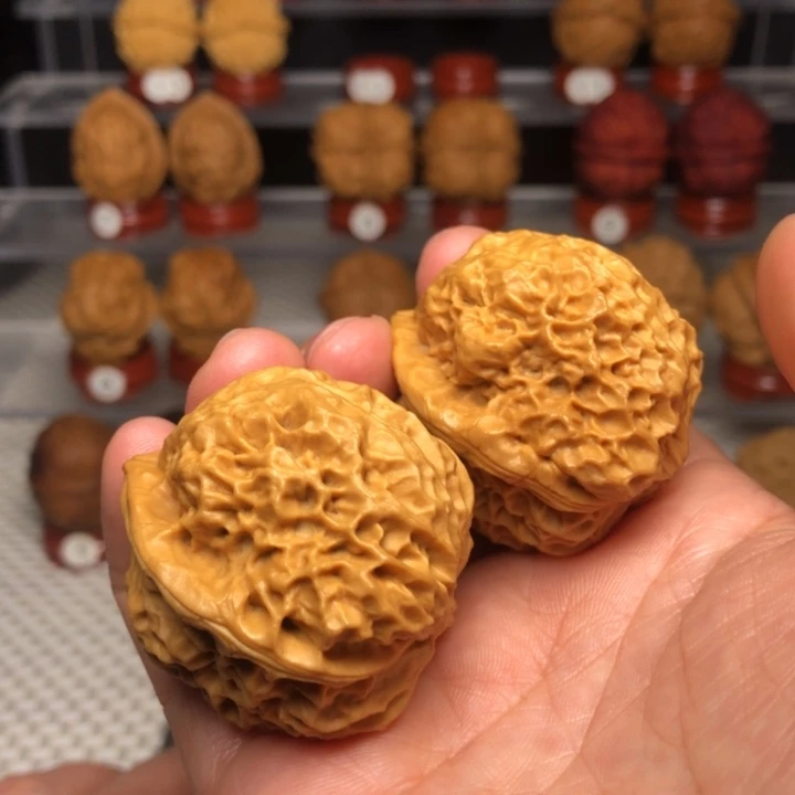 把件文玩核桃28碧波金蟾