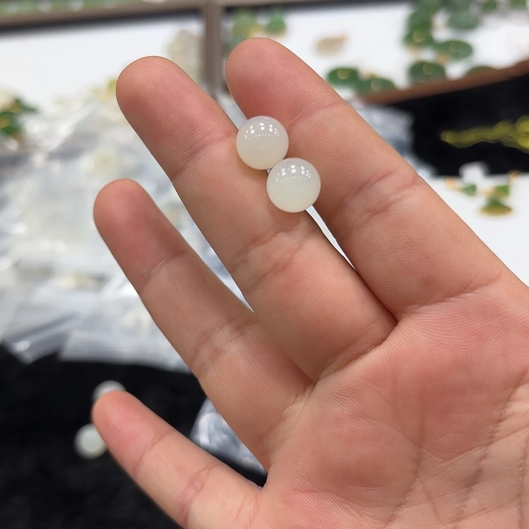 和田玉和田玉多样性发货拍一发一未镶嵌