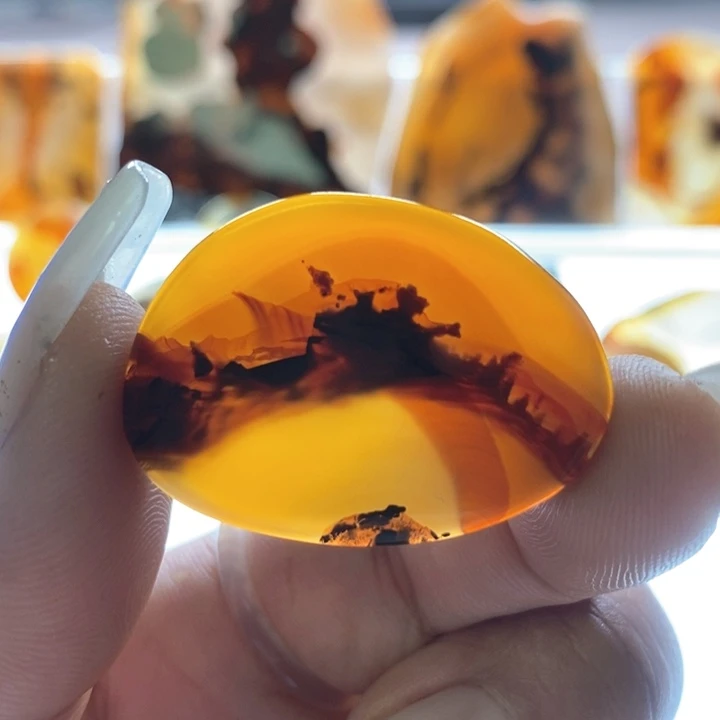 玛瑙/玉髓颈饰未镶嵌