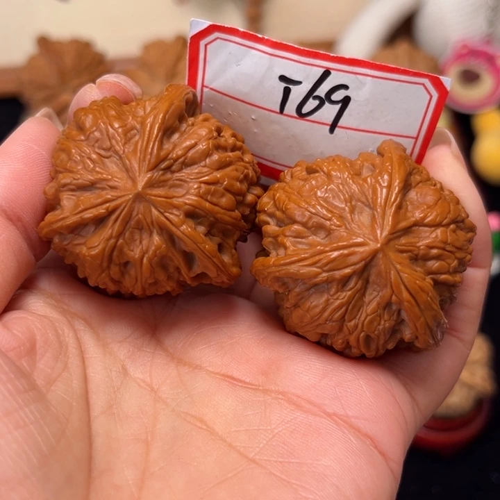 文玩核桃吊坠42全品平谷凹底奔69