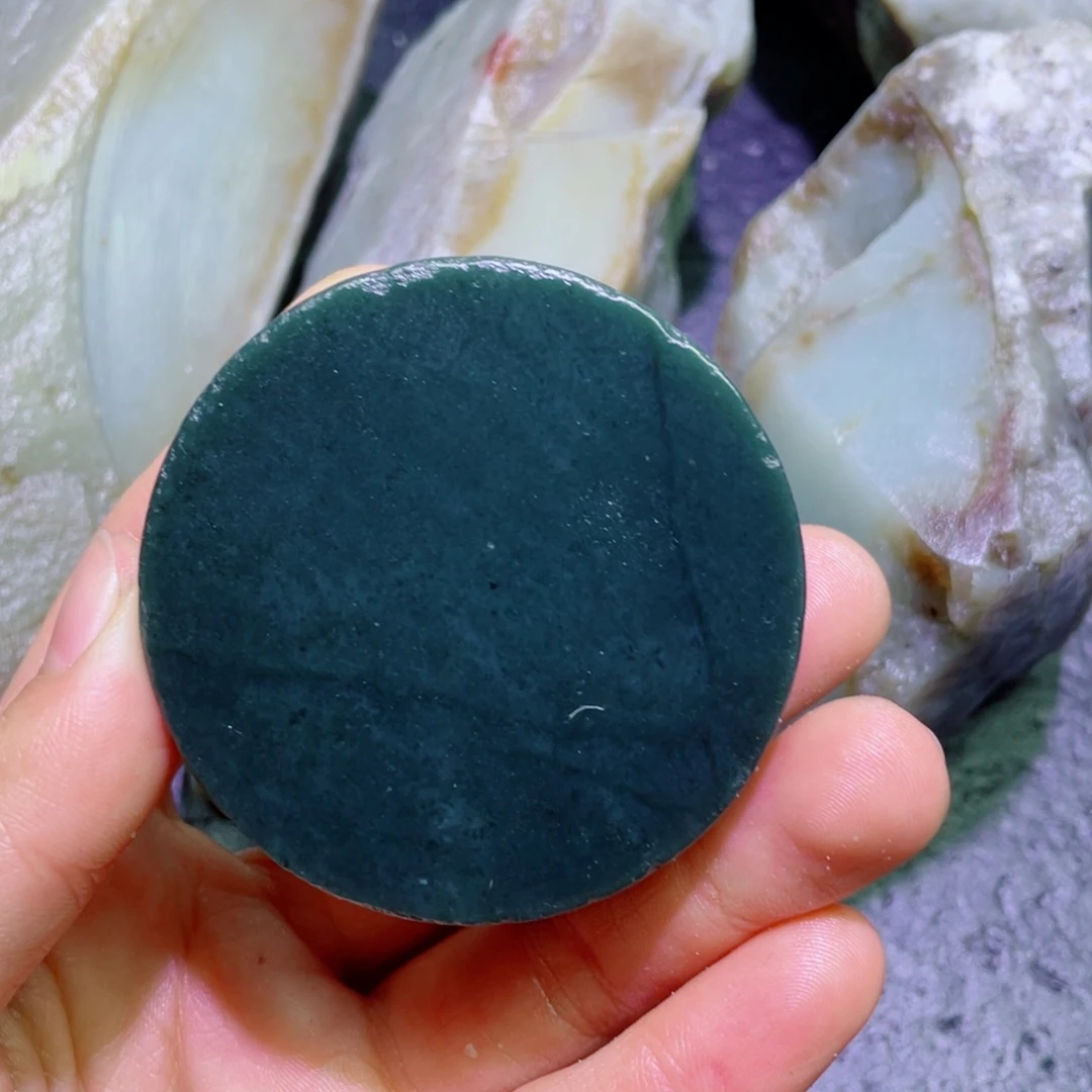 不***火和田玉未镶嵌珠宝半成品