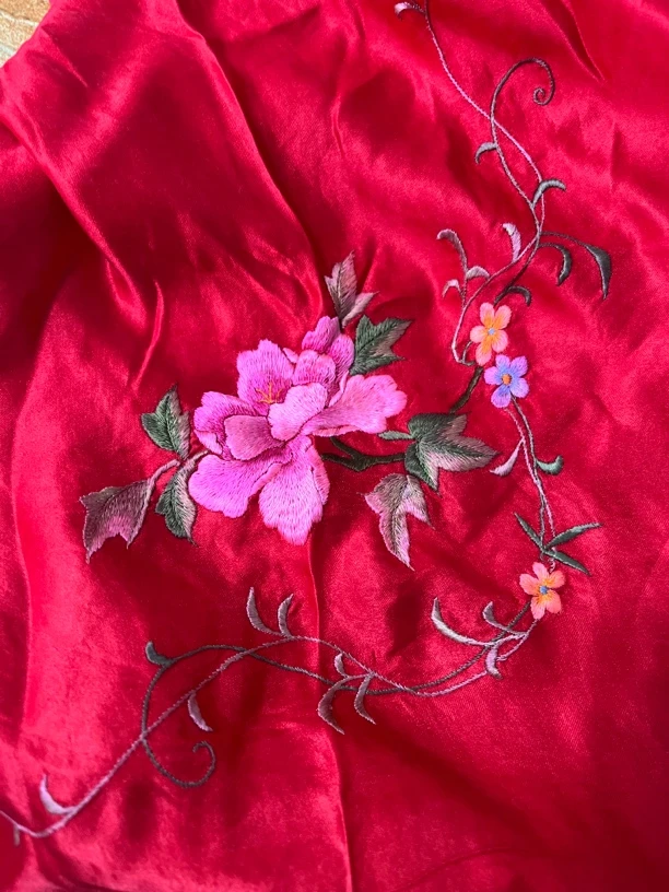 真丝老软缎刺绣被面