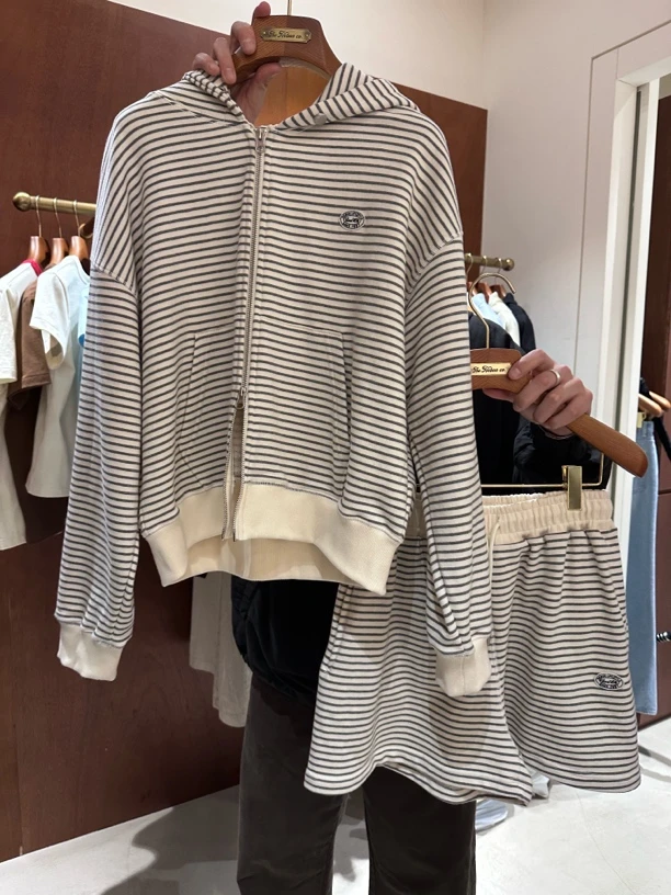 东大门正品春季新款赫本家运动套装