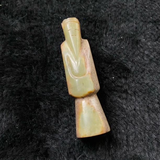 6J6明 和田玉翁仲