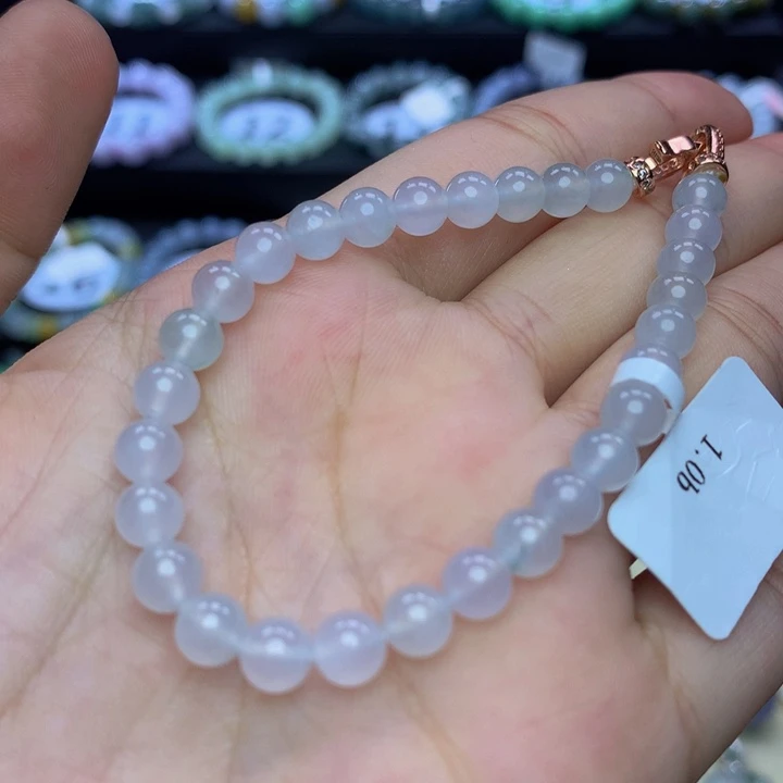 翡翠手链未镶嵌翡翠