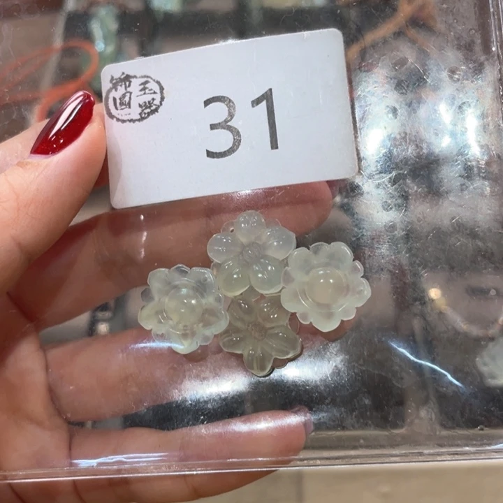 蛇纹石玉颈饰未镶嵌欢*