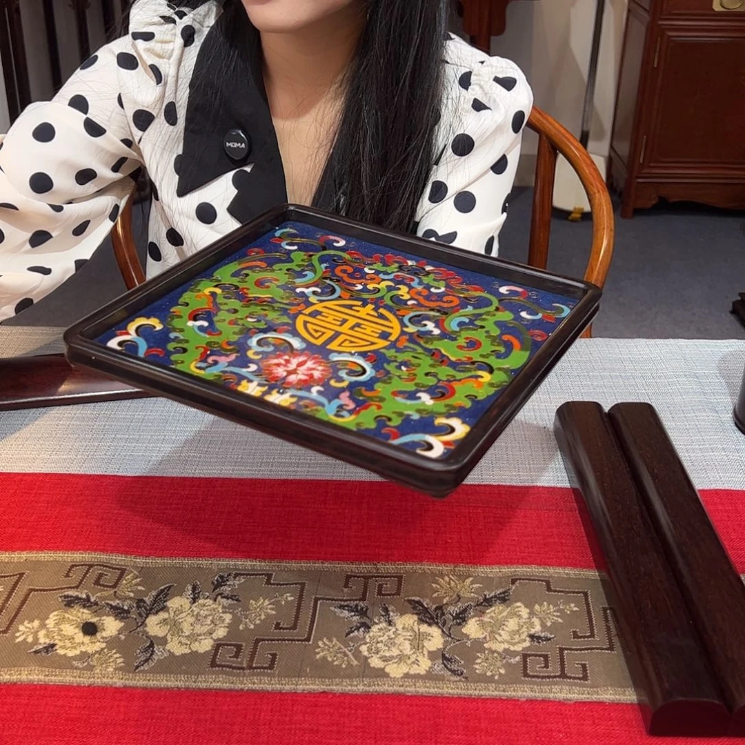 黑酸枝木类成套家具