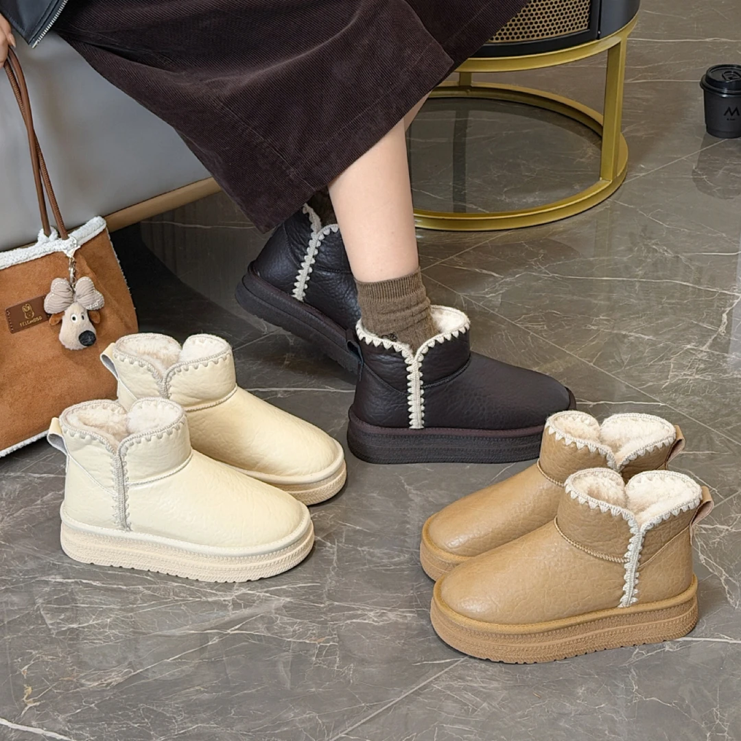 5369冬季加绒保暖修面皮时尚雪地靴短筒平底韩版加厚防百搭