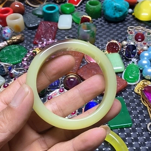 瓷片瓷器紫砂壶摆件