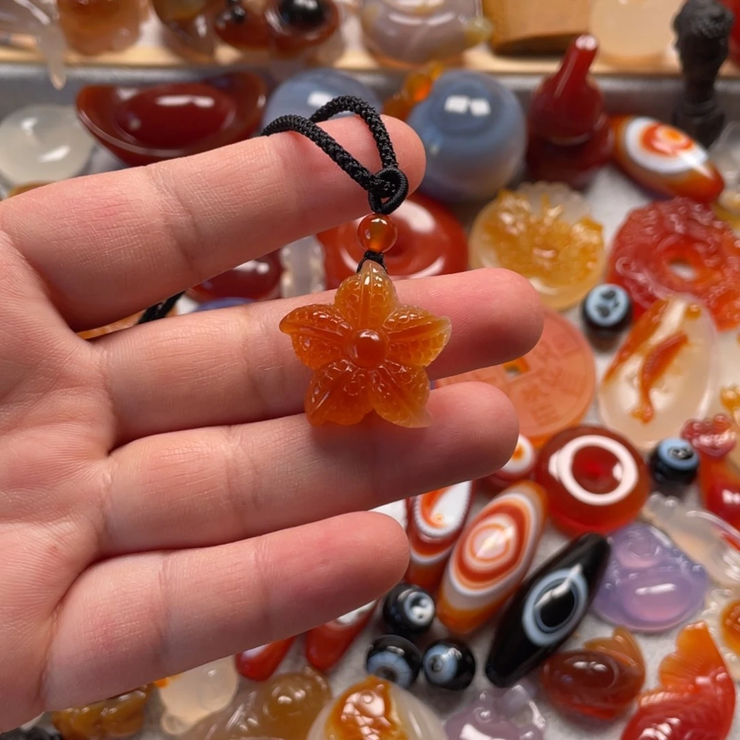 未镶嵌颈饰玛瑙/玉髓