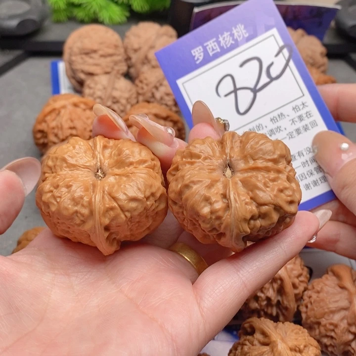 吊坠桃核38蛤蟆头820号牌