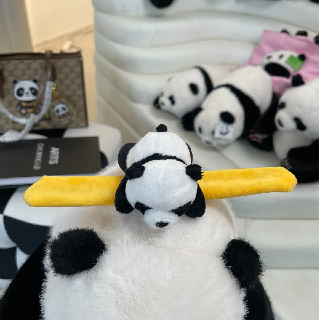 大熊猫基地可爱毛绒啪啪圈
