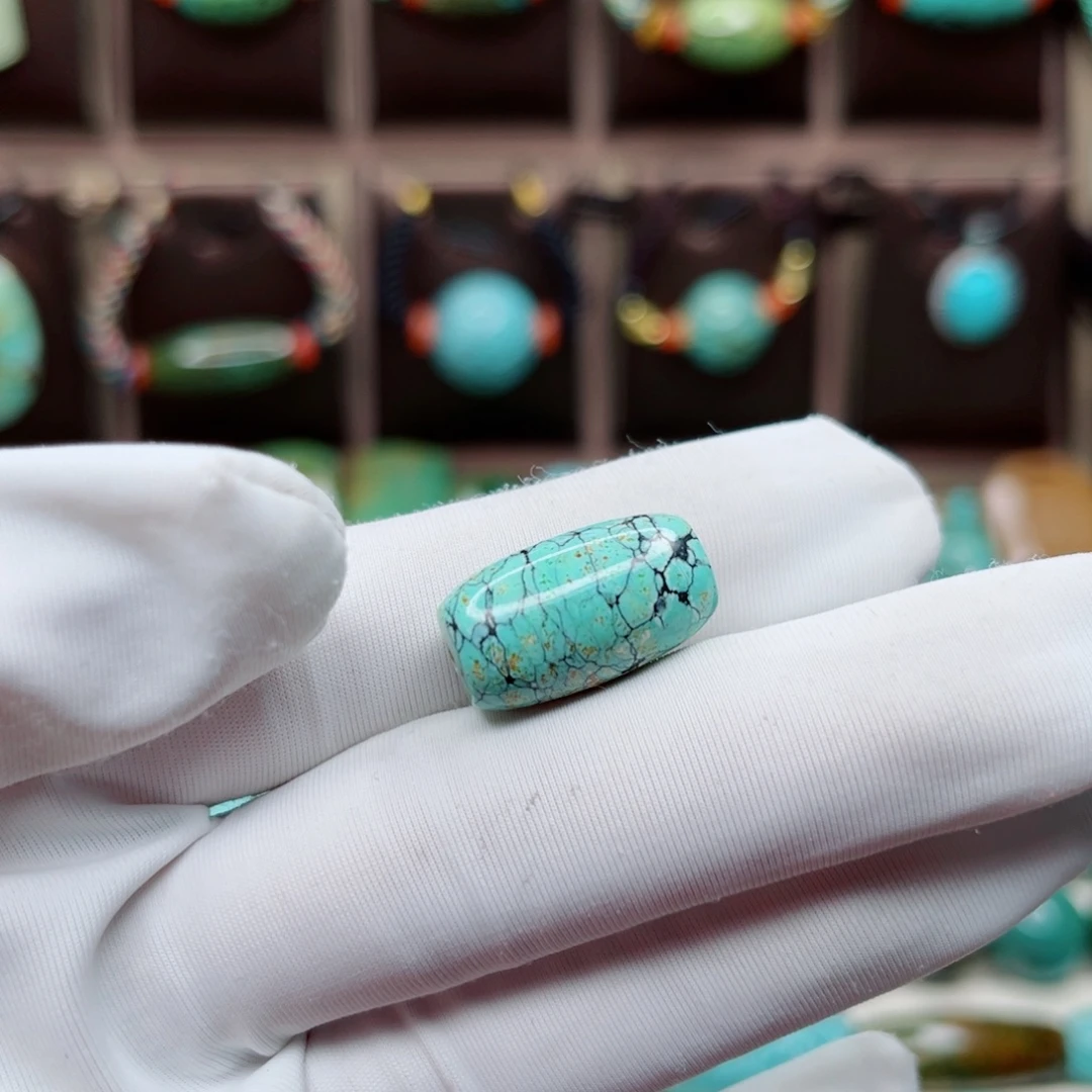 绿松石未镶嵌原矿