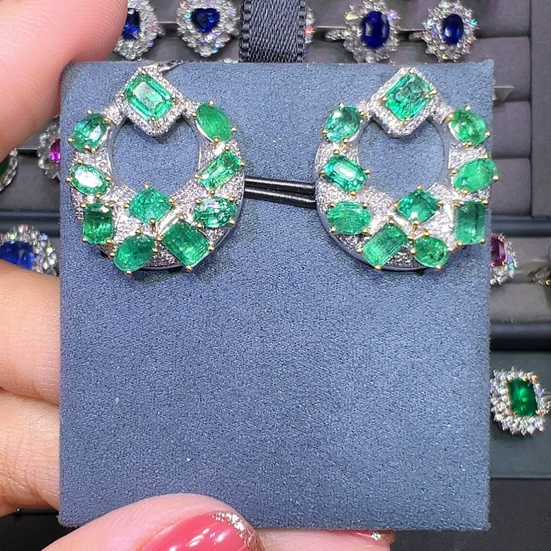 祖母绿18K金镶嵌耳饰