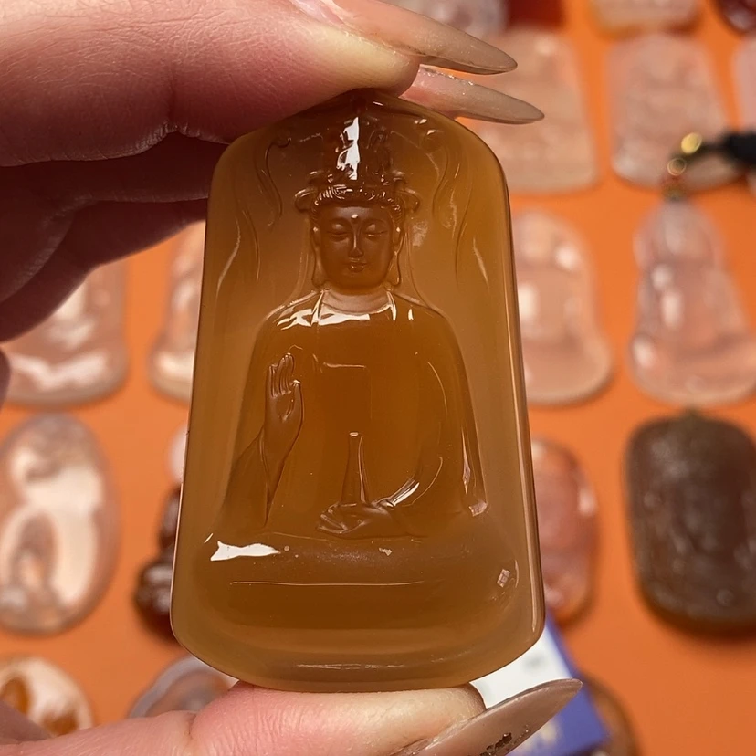 【闪购商品】玛瑙/玉髓颈饰未镶嵌金底观音