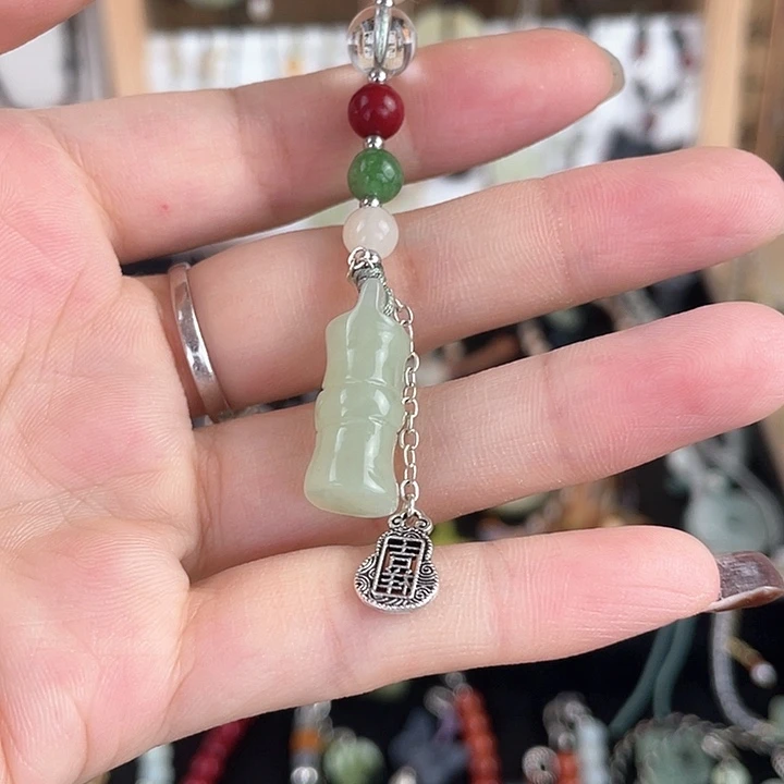 蛇纹石玉合金颈饰