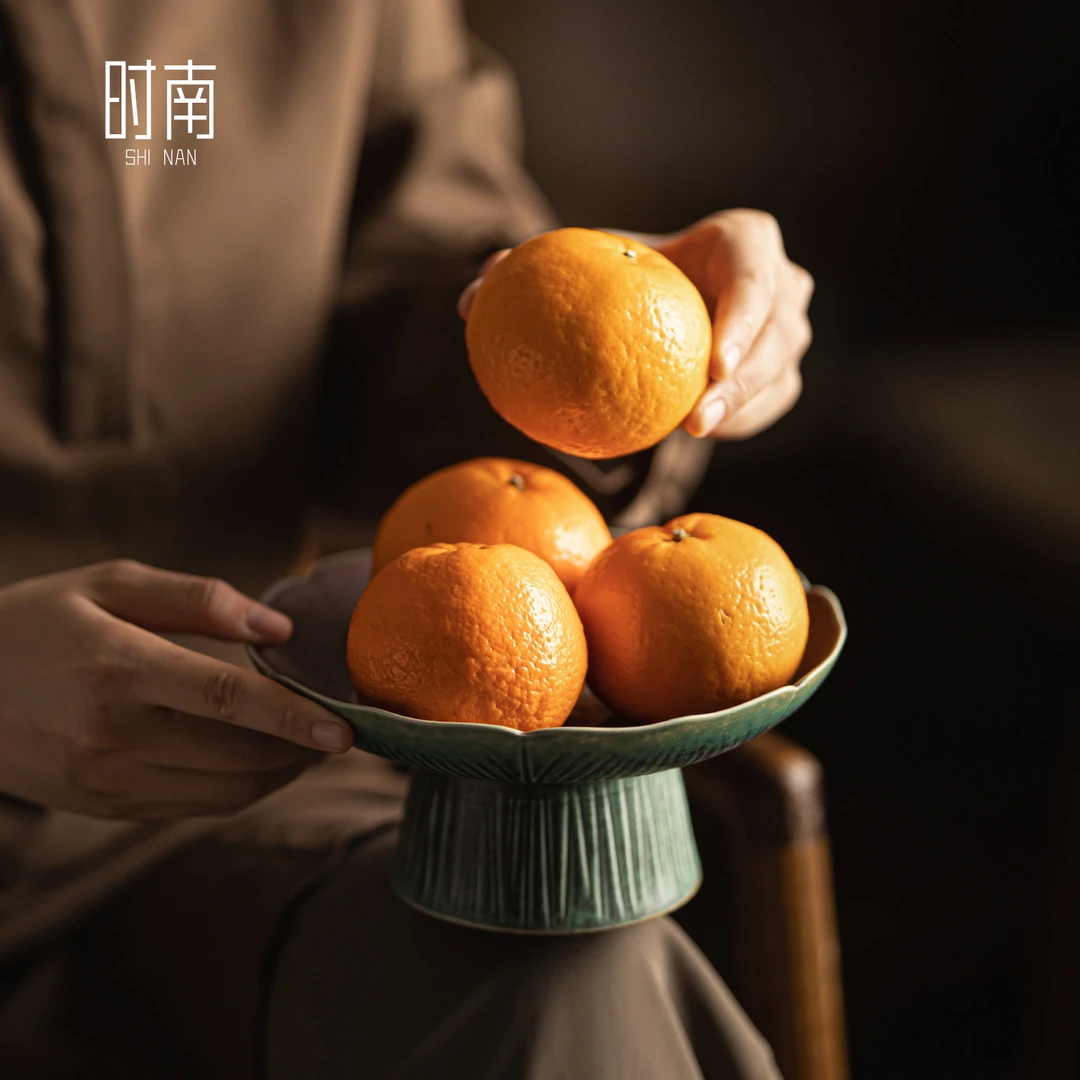 中式大号陶瓷高脚果盘客厅家用水果盘茶几干果零食摆放盘复古果盘