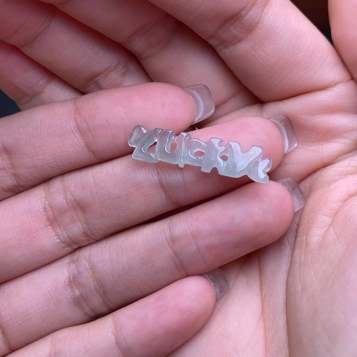 翡翠未镶嵌颈饰18757