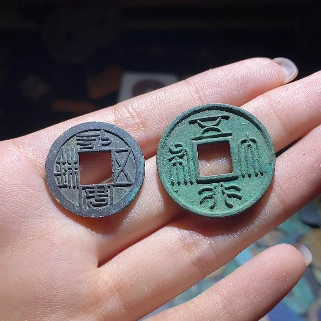 唯***足铜现代仿制工艺品