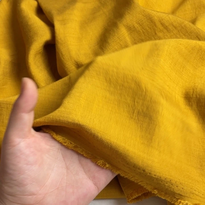 姜黄棉麻2.5米。