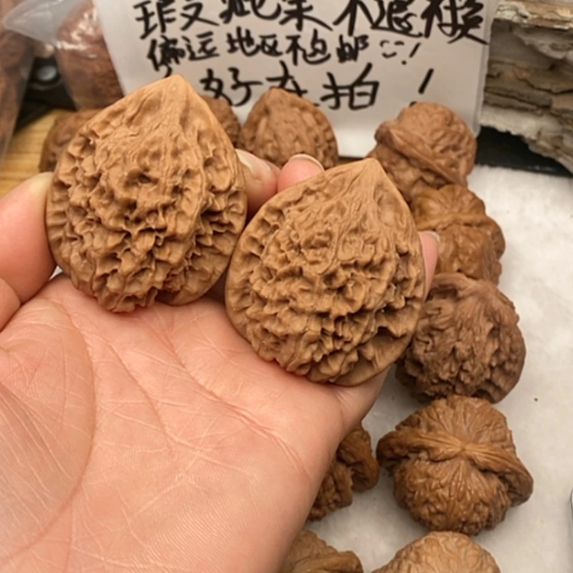 【闪购商品】吊坠文玩核桃官帽