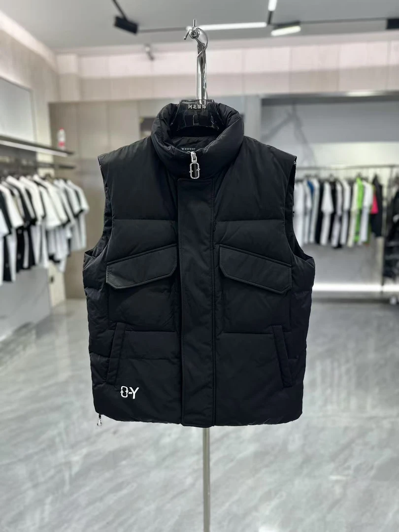 G362187冬季男士马甲B24