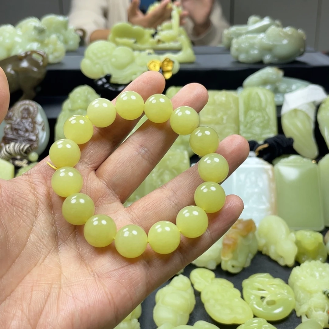 和田玉（黄玉）未镶嵌颈饰