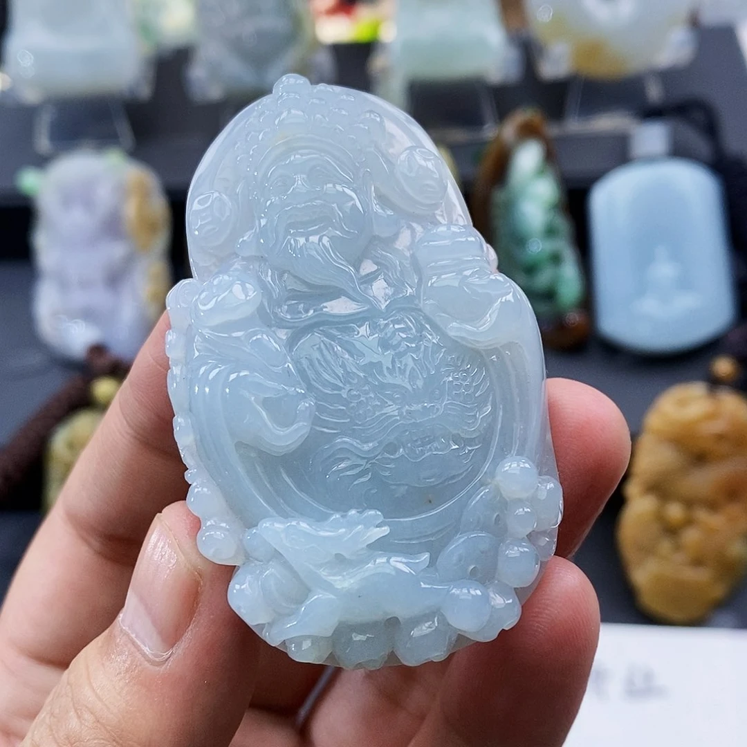 颈饰未镶嵌翡翠财神