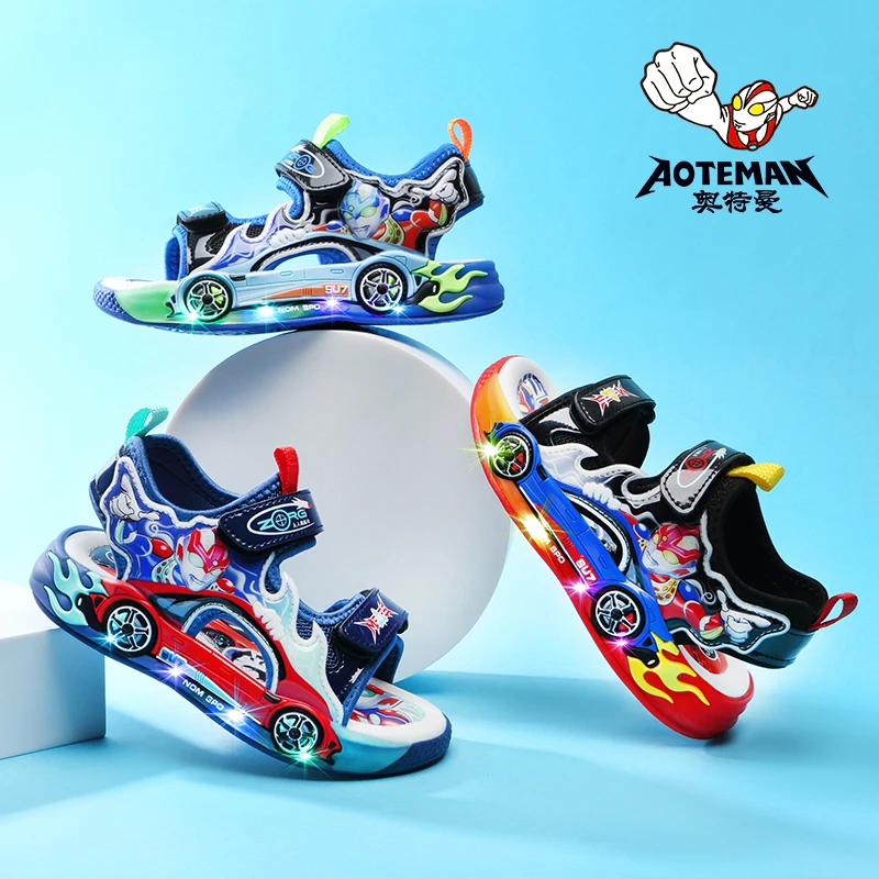 奥特曼凉鞋夏季透气运动软底防滑发光卡通男童沙滩鞋