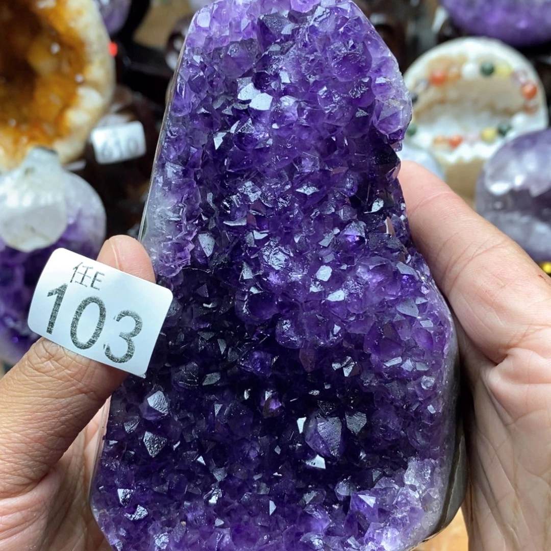 未镶嵌大型摆件（非配饰）水晶