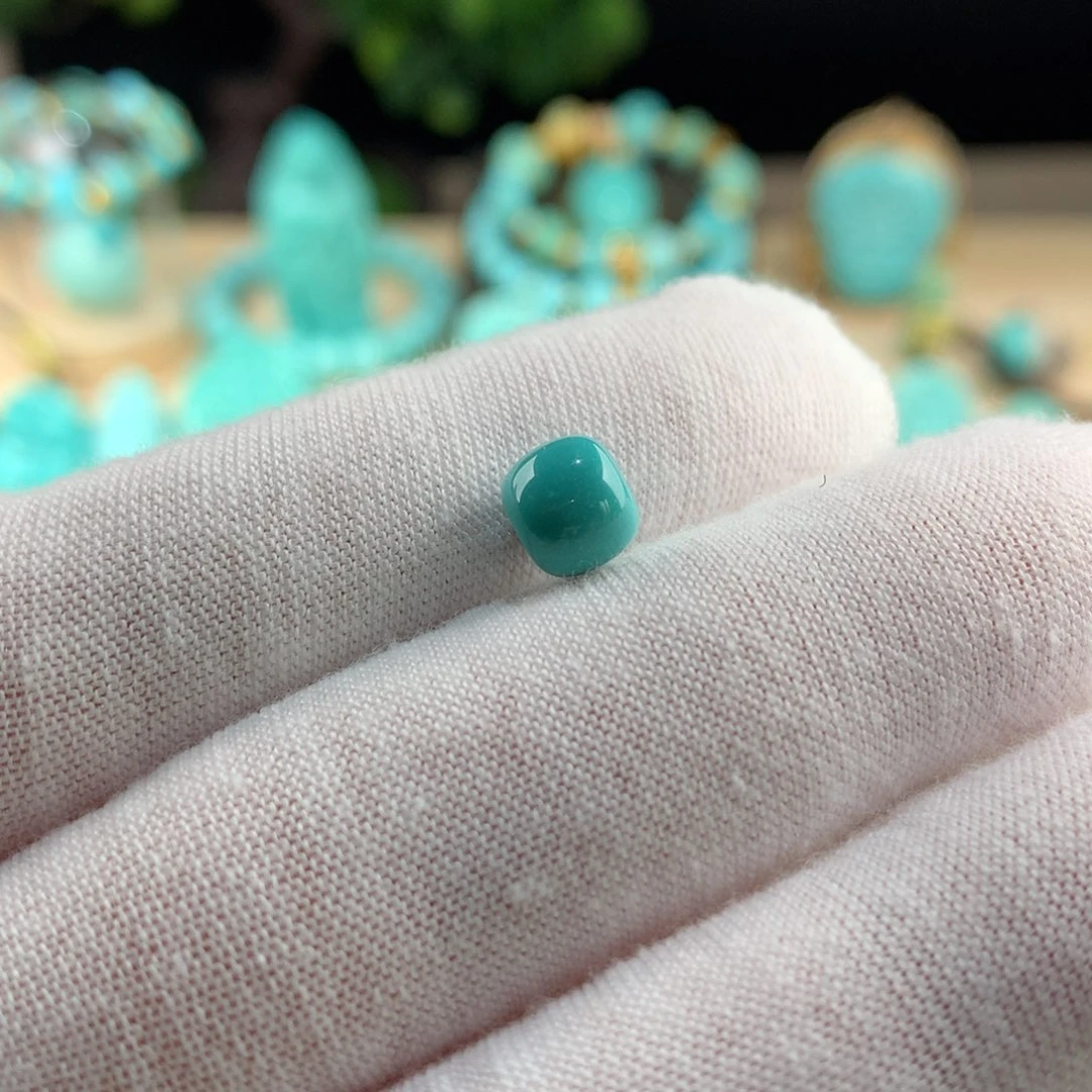 绿松石未镶嵌配珠卡7+