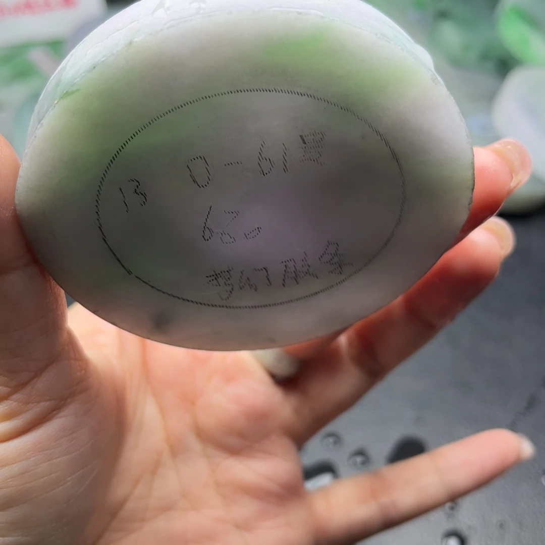 定制翡翠未镶嵌手镯放漏