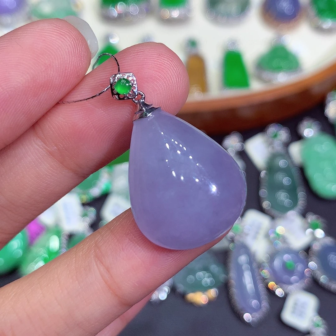 翡翠吊坠(不含链)18K金镶嵌