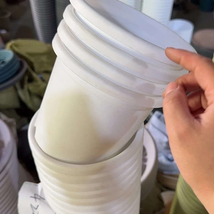 瑕疵2#白色12个无托